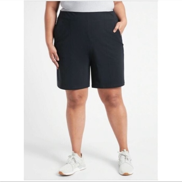 Athleta Cosmic Bermuda Shorts Black Sz 24 - Picture 1 of 14